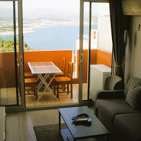 Διαμέρισμα Renovated In Quiet Théoule-sur-Mer